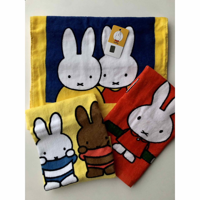 miffy(ミッフィー)のミッフィー タオル3枚セット　ディックブルーナ インテリア/住まい/日用品の日用品/生活雑貨/旅行(タオル/バス用品)の商品写真