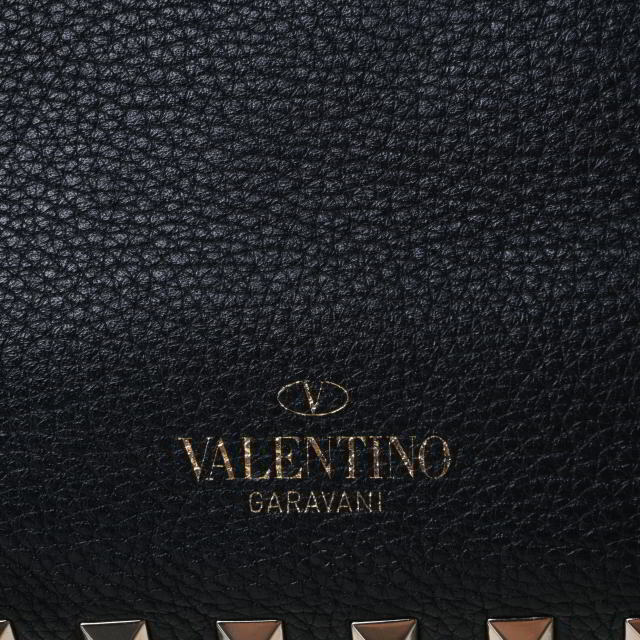 VALENTINO(ヴァレンティノ)のVALENTINO ロックスタッズ 2way レザー ショルダーバッグ レディースのバッグ(ショルダーバッグ)の商品写真