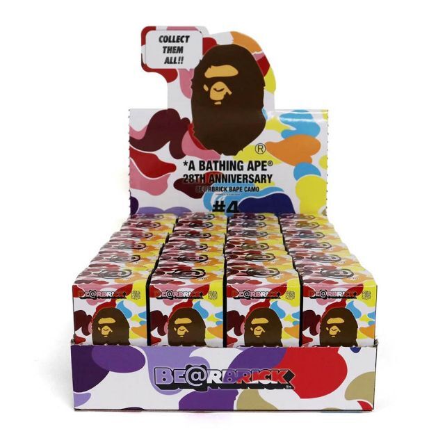 A BATHING APE(アベイシングエイプ)の28TH ANNIVERSARY BE@RBRICK BAPE CAMO #4 エンタメ/ホビーのフィギュア(その他)の商品写真