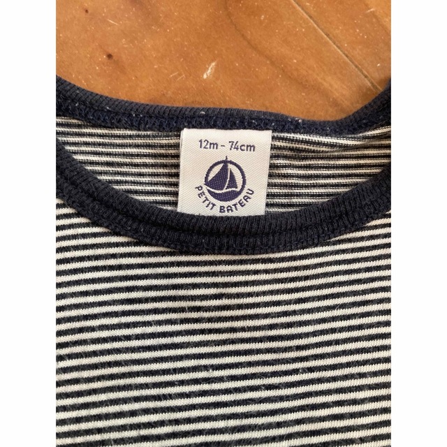 PETIT BATEAU(プチバトー)のふプチバトー PETIT BATEAU ロンT 長袖Tシャツ　12m 70cm キッズ/ベビー/マタニティのベビー服(~85cm)(Ｔシャツ)の商品写真