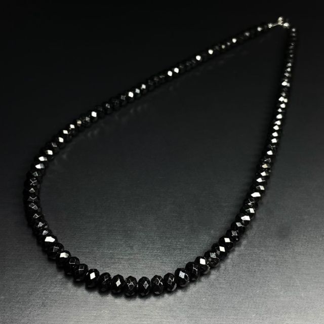 【大粒でカッコいい!!】ブラックスピネルネックレス 6ｍｍ・4ｍｍ