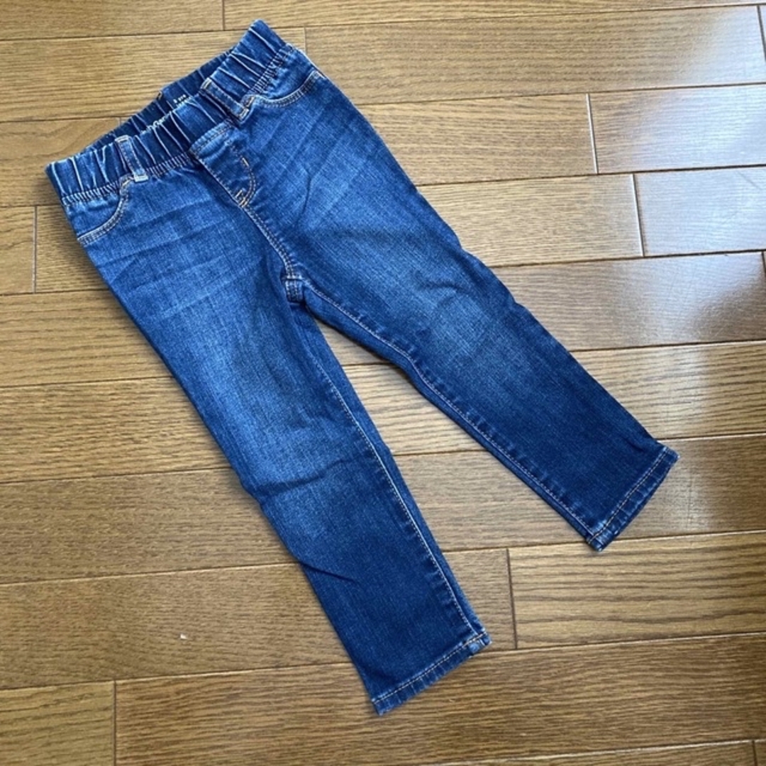 babyGAP(ベビーギャップ)のデニムパンツ　 キッズ/ベビー/マタニティのキッズ服男の子用(90cm~)(パンツ/スパッツ)の商品写真