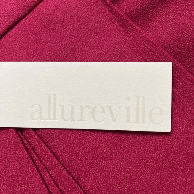 allureville(アルアバイル)のアルアバイル　ダークピンク　ウールプリーツスカート　日本製 レディースのスカート(ひざ丈スカート)の商品写真