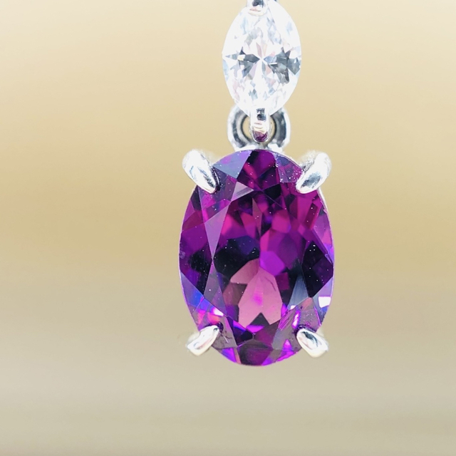【レアカラー★優雅な赤紫の宝石】ロードライドガーネット ネックレス