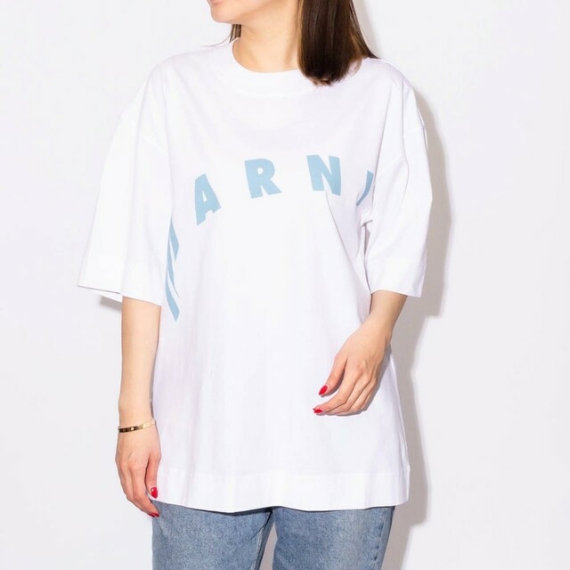 Marni(マルニ)の本田翼さん着用MARNI(マルニ)ロゴカットソー レディースのトップス(Tシャツ(半袖/袖なし))の商品写真