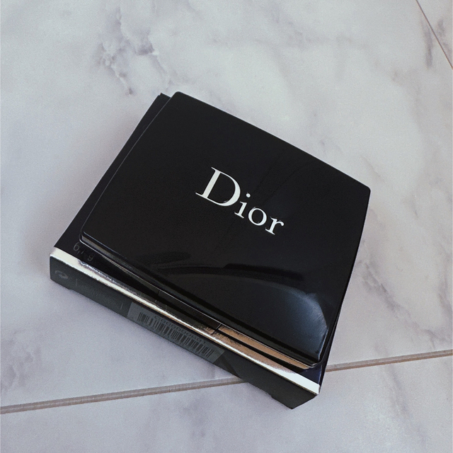 DIORディオール　大人気　チーク601  DIOR紙袋付き