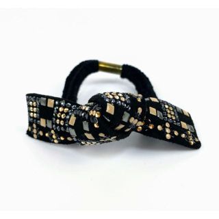 acca - 美品 acca アッカ ラインストーン付き シュシュ 保存袋 ピンク