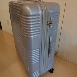 サムソナイト スーツケース メゾン スピナー 66/24 EXP 買いました www