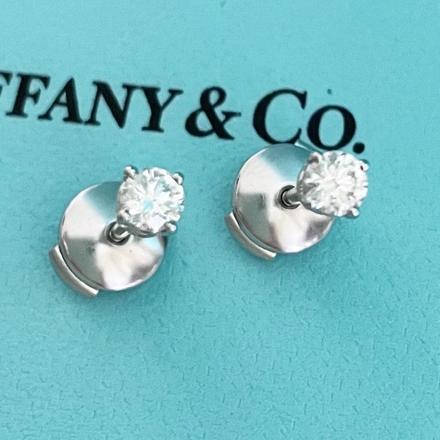 Tiffanyティファニー ソリティアダイヤモンドスタッドピアス プラチナ-