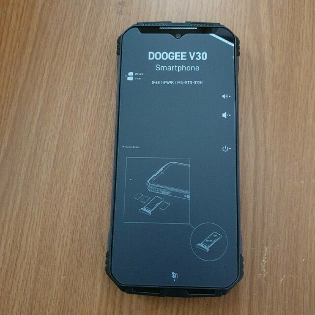 DOOGEE V30 スマホ/家電/カメラのスマートフォン/携帯電話(スマートフォン本体)の商品写真