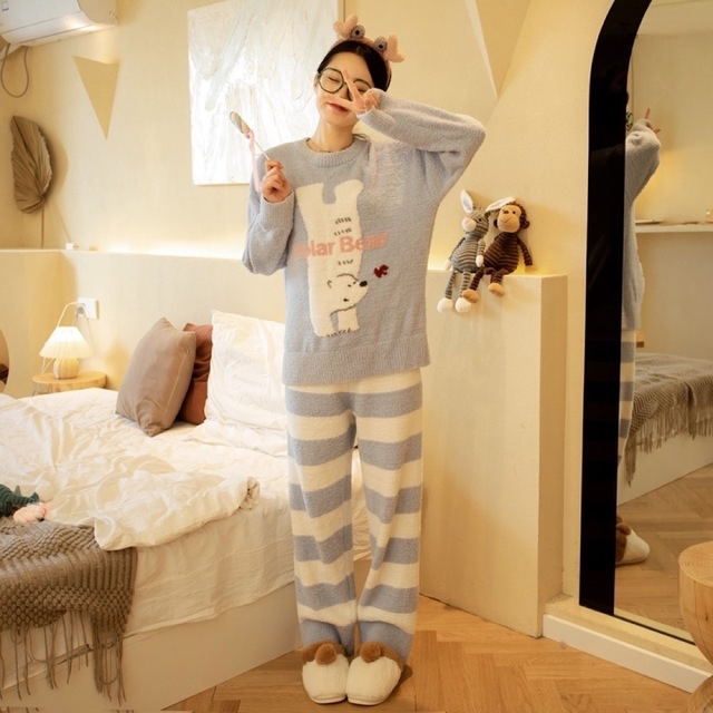 北極熊さん！可愛い、モコモコ、ふわふわ、クマさんパジャマ