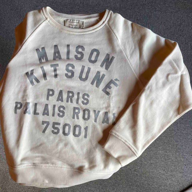 MAISON KITSUNE'(メゾンキツネ)のmaison kitsune スウェットシャツ【ホワイト】 レディースのトップス(トレーナー/スウェット)の商品写真