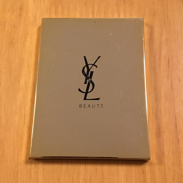 Yves Saint Laurent Beaute(イヴサンローランボーテ)のイブサンローラン ミラー レディースのファッション小物(その他)の商品写真