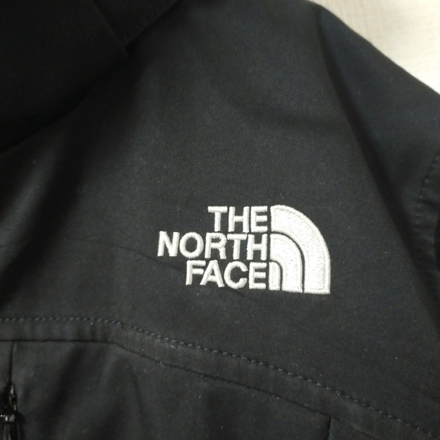 THE NORTH FACE(ザノースフェイス)のノースフェイスTHE NORTH FACE マウンテンパーカー黒 M レディース レディースのジャケット/アウター(ナイロンジャケット)の商品写真