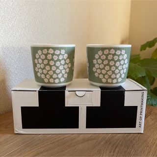 マリメッコ(marimekko)のマリメッコ ラテマグ 2個セット プケッティ　グリーン(グラス/カップ)