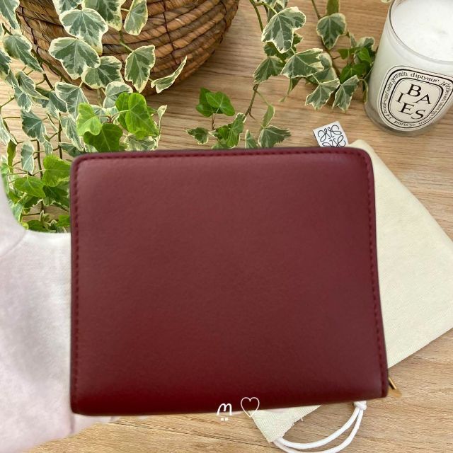 納得できる割引 LOEWE - LOEWE ロエベ アナグラム コンパクトジップ