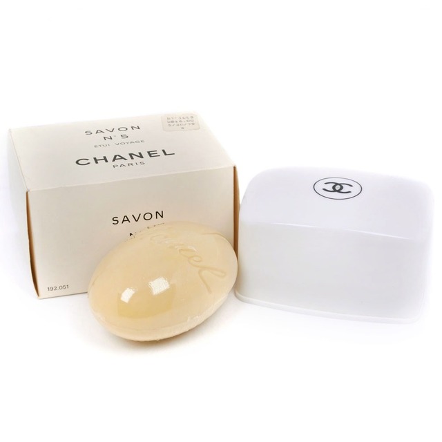 CHANEL(シャネル)の【CHANEL】シャネル 石けん 石 No.5 サヴォン ケース入り ユニセックス その他雑貨 コスメ/美容のボディケア(ボディソープ/石鹸)の商品写真