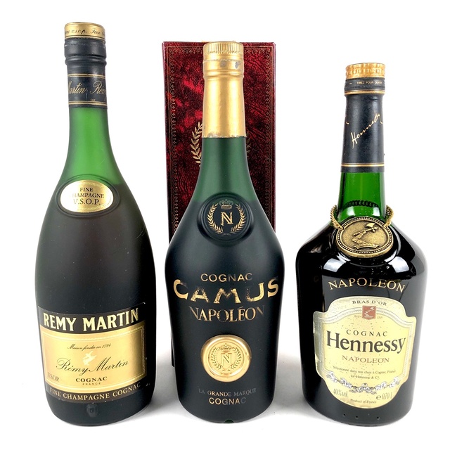 3本 REMY MARTIN CAMUS Hennessy コニャック 700ml-