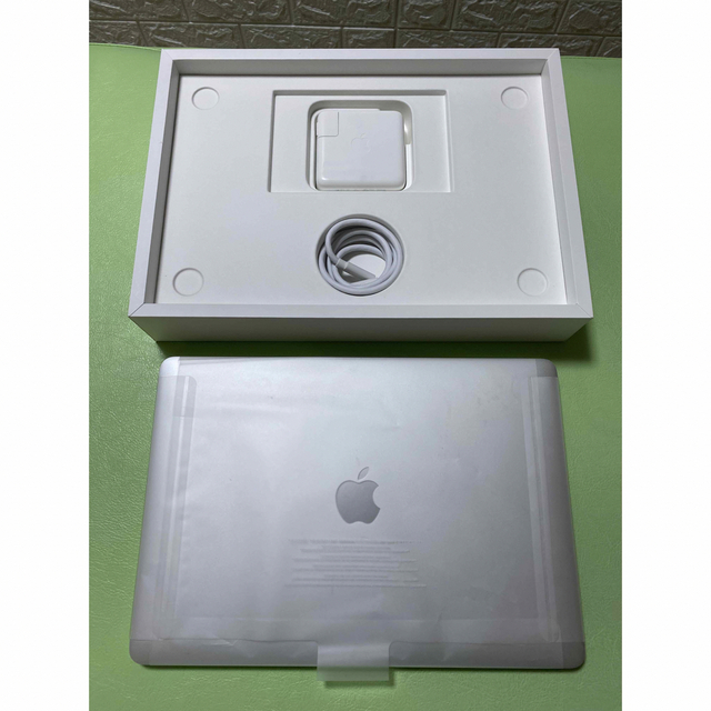 Apple MacBook Pro 2017 A1706 シルバー 8