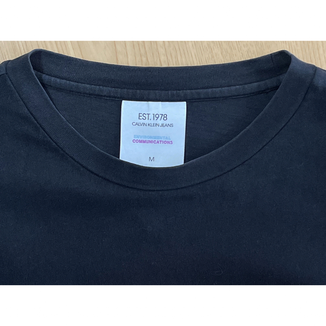 Calvin Klein(カルバンクライン)のCalvin Klein jeans Est.1978  長袖Tシャツ　黒 メンズのトップス(Tシャツ/カットソー(七分/長袖))の商品写真