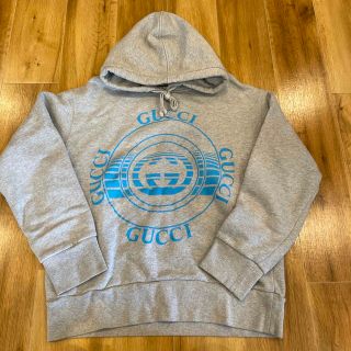 グッチ(Gucci)のGUCCI グッチ　ロゴ　パーカー(パーカー)