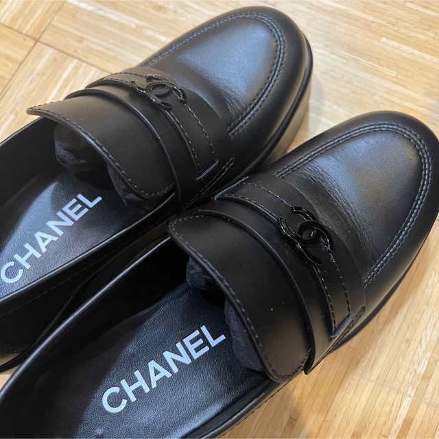 超美品 シャネル ローファー 厚底 CHANEL - ローファー/革靴