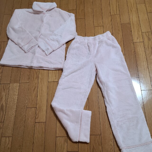 GU　マシュマロフィールパジャマ(長袖)+X レディースのルームウェア/パジャマ(パジャマ)の商品写真