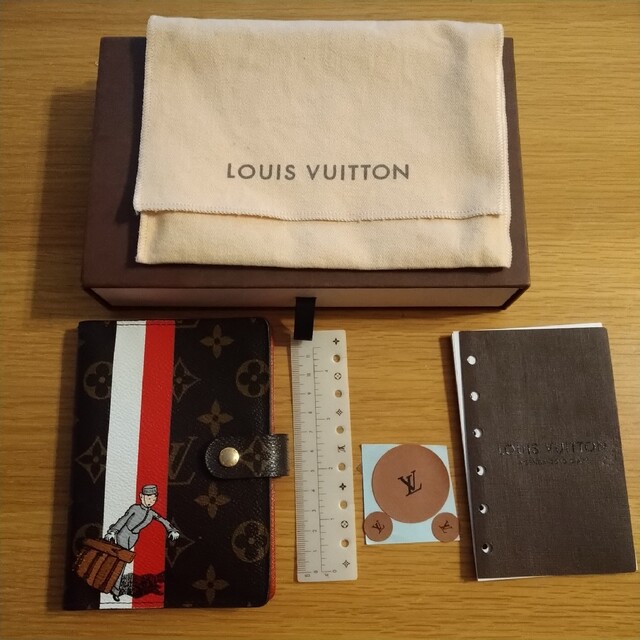 LOUIS VUITTON(ルイヴィトン)のルイヴィトン　アジェンダ　手帳　ベルボーイ メンズのファッション小物(手帳)の商品写真