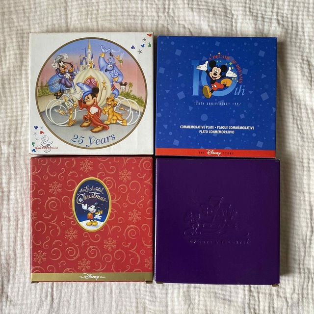 バラ売り可　新品未使用　レア　ディズニー　Disney イヤープレート　4点