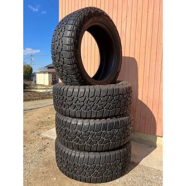 人気　2019年製　275/55R20 4本　ランクル　タンドラ　エスカレード