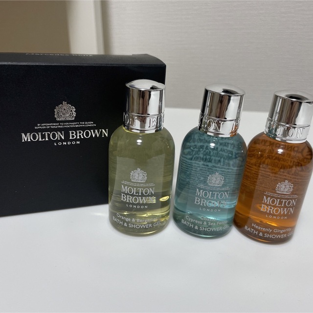 MOLTON BROWN(モルトンブラウン)のMOLTON BROWN ローザ バス＆シャワージェル コスメ/美容のボディケア(ボディソープ/石鹸)の商品写真