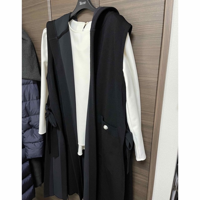 2022Rene ニットジレ タグ付き