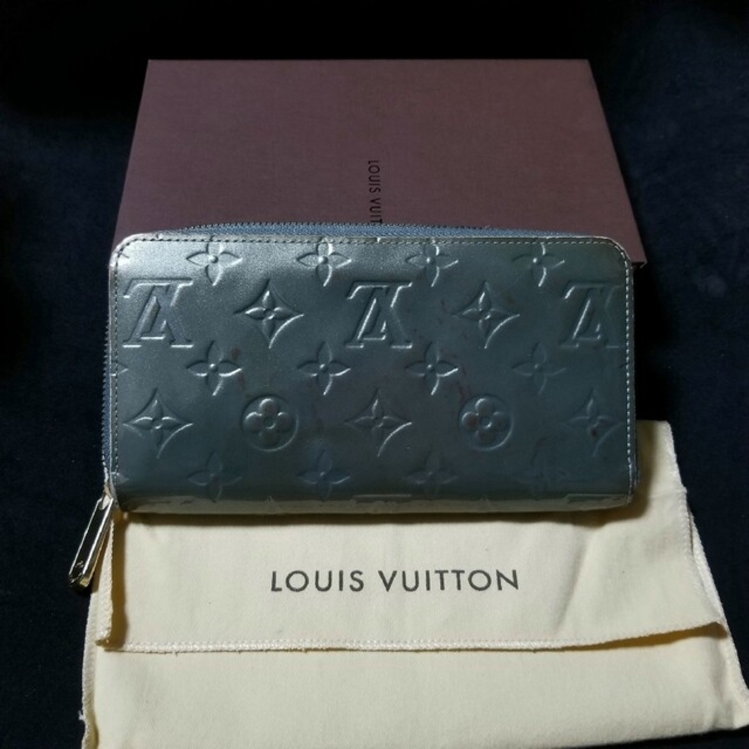 LOUIS VUITTON(ルイヴィトン)の売り切れLOUIS VUITTONモノグラムヴェルニ ジッピーウォレット　長財布 メンズのファッション小物(長財布)の商品写真