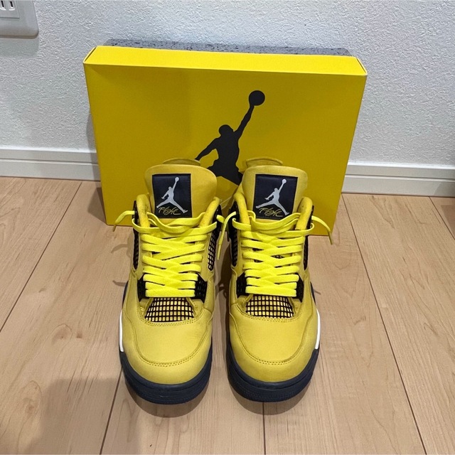 NIKE(ナイキ)のAIRJORDAN4 tour yellow エアジョーダン4 ツアーイエロー メンズの靴/シューズ(スニーカー)の商品写真