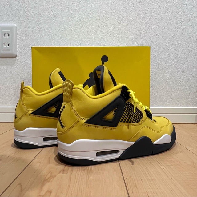 NIKE(ナイキ)のAIRJORDAN4 tour yellow エアジョーダン4 ツアーイエロー メンズの靴/シューズ(スニーカー)の商品写真