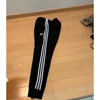 アディダス(adidas)のアディダス　トラックパンツ(トレーニング用品)