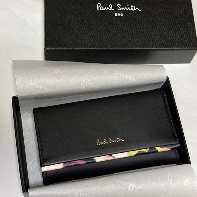 Paul Smith(ポールスミス)の●最終値下げ●「新品未使用」 Paul Smith キーケース 花柄 ブラック レディースのファッション小物(キーケース)の商品写真