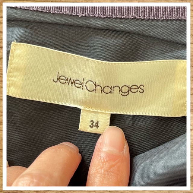 Jewel Changes(ジュエルチェンジズ)の〈ジュエルチェンジズ〉ストライプスカート　ネイビー レディースのスカート(ミニスカート)の商品写真