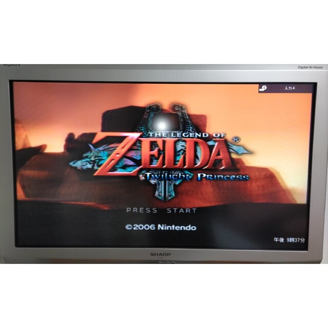 ニンテンドーゲームキューブ(ニンテンドーゲームキューブ)のおさるさん専用 ゼルダの伝説 トワイライトプリンセス GC エンタメ/ホビーのゲームソフト/ゲーム機本体(家庭用ゲームソフト)の商品写真