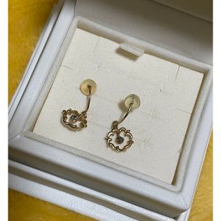 ヨンドシー(4℃)の4℃ ピアス　 ダイヤピアス　ブルーダイヤ(ピアス)