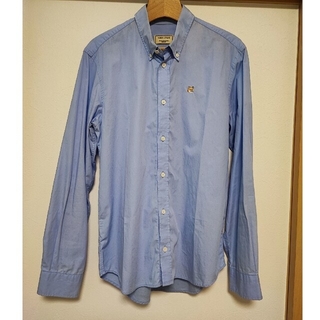 メゾンキツネ(MAISON KITSUNE')のメゾンキツネ ボタンダウン Yシャツ 水色 サイズ39(シャツ)