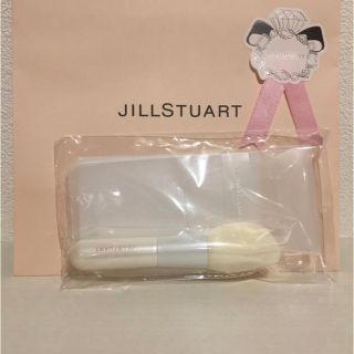 ジルスチュアート(JILLSTUART)の新品未開封！ジルスチュアート メイクブラシ ファンデーションブラシ(その他)