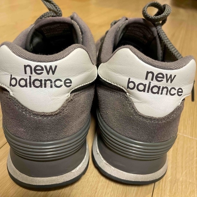 New Balance(ニューバランス)の美品）ニューバランス　574 25.5センチZOZOTOWN購入　グレー　 メンズの靴/シューズ(スニーカー)の商品写真