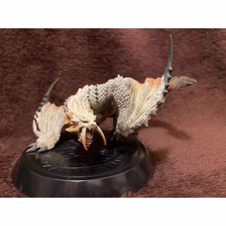 カプコン(CAPCOM)のモンスターハンター　ベリオロス(ゲームキャラクター)