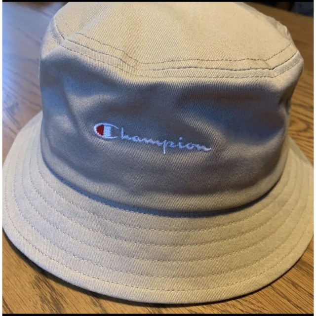 Champion(チャンピオン)のチャンピオン バケットハット 帽子　バケットベージュ キッズ/ベビー/マタニティのこども用ファッション小物(帽子)の商品写真