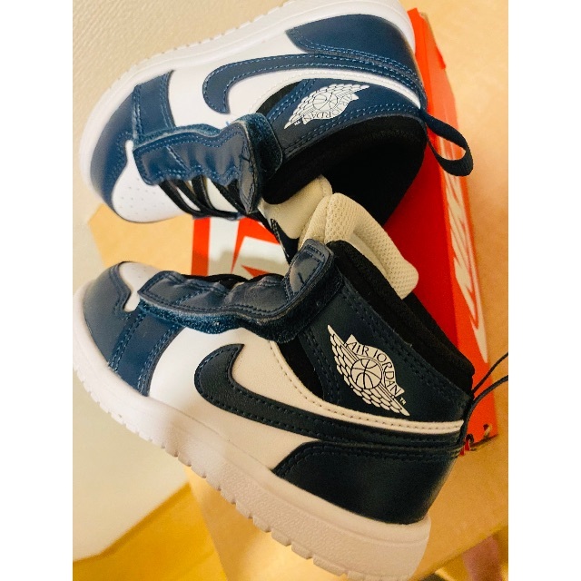 NIKE(ナイキ)のNIKE♡ ナイキ ベビー キッズ キッズ/ベビー/マタニティのキッズ靴/シューズ(15cm~)(スニーカー)の商品写真