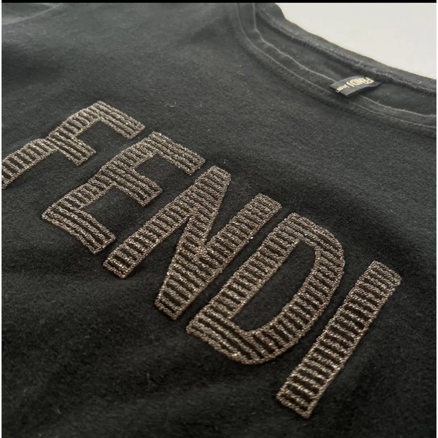 FENDI(フェンディ)のFENDI フェンディ ビッグロゴ Tシャツ Sサイズ ブラック メンズのトップス(Tシャツ/カットソー(半袖/袖なし))の商品写真