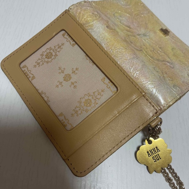 ANNA SUI(アナスイ)のパスケース レディースのファッション小物(名刺入れ/定期入れ)の商品写真