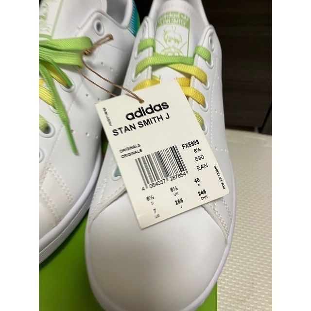 adidas(アディダス)の新品【限定品】ティンカーベル スタンスミス　スニーカー  fx5998  レディースの靴/シューズ(スニーカー)の商品写真