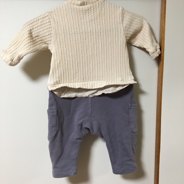 UNIQLO(ユニクロ)のカバーオール　2枚 キッズ/ベビー/マタニティのベビー服(~85cm)(カバーオール)の商品写真